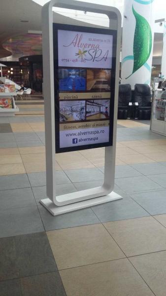 Supermarket Indoor Digital Signage LCD Display Double Face Kiosk 43" - 55" With