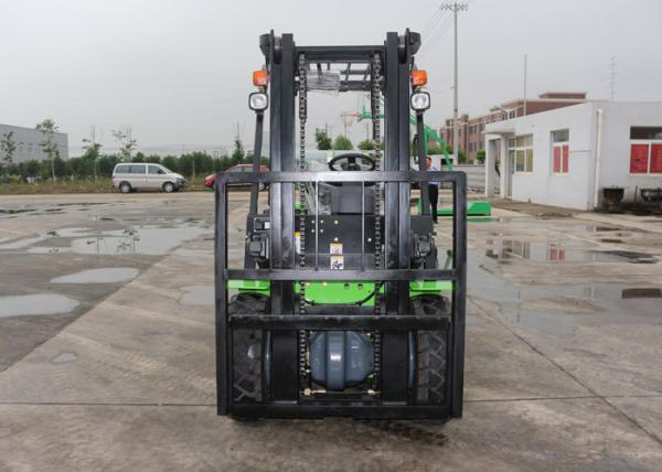 3 Ton Industrial Forklift Truck , Diesel Engine Forklift With 3000MM Max Lifting