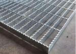 32×3 270g/M2 Zinc Coated Galvanized Serrated Bar Grating 8mm Cross