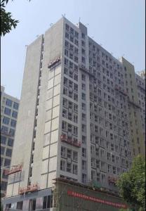 Wholesale Aluminium ZLP630 6m safety lock parapet clamp gondola, construction cradle from china suppliers
