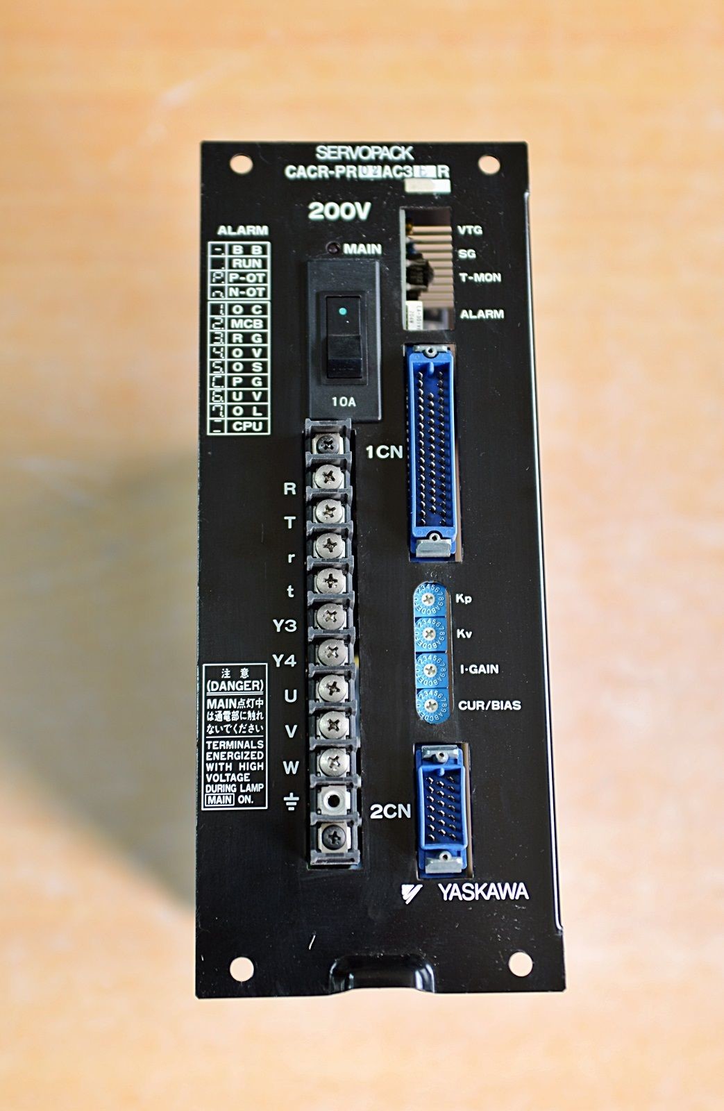 YASKAWA CACR-PR02AC3ER SERVO DRIVE 200W 1500 P/R 100% New Original