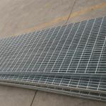 W325A/1 Anti Slip Welding Bearing Bar Serrated Metal Grating For Walkway