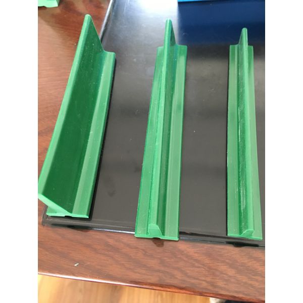 T- Profile back plate PU PVC for conveyor belts