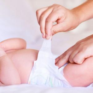Wholesale Eco-friendly Disposable Baby Diapers with Dry Surface Absorption and Leak Prevention from china suppliers