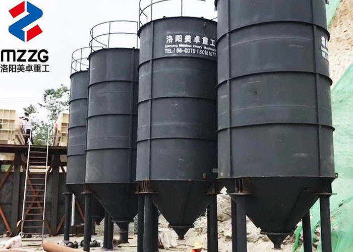 Vertical Sedimentation Tank Centrifugal Thickener 6000*6000*7500mm Size