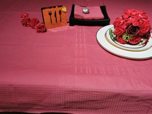 Wholesale 2ly Paper + 1ply PE Film Paper Solid Color Tablecloths Disposable from china suppliers
