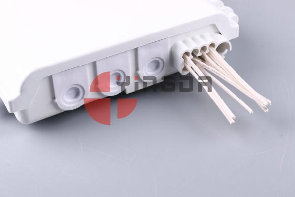 Outdoor ABS Optical Splitter Box 8 Cores , Uncut cable Termination Box For 1x8
