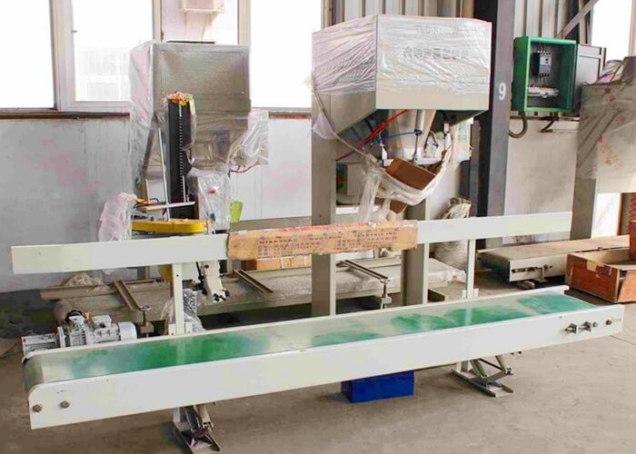 Automatic Manure Fertilizer Packaging Machine 50Kg Bags For Fertilizer