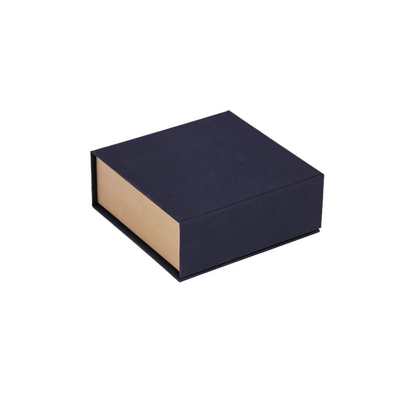 Perfume 1800g Luxury Box Packaging Rigid Box With Magnetic Closing Lid