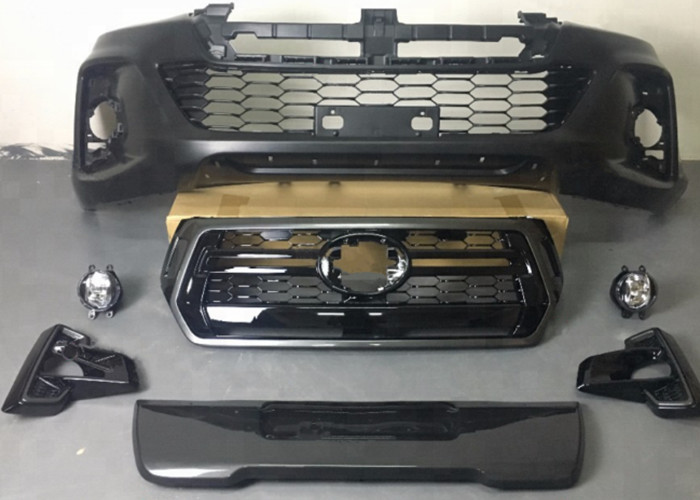 Original 2018 Toyota Hilux Revo Rocco Body Kits / 4x4 Auto Parts