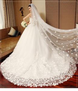 Wholesale White Appliques Lace Up Long Train Wedding Dress TSYLHS001 from china suppliers