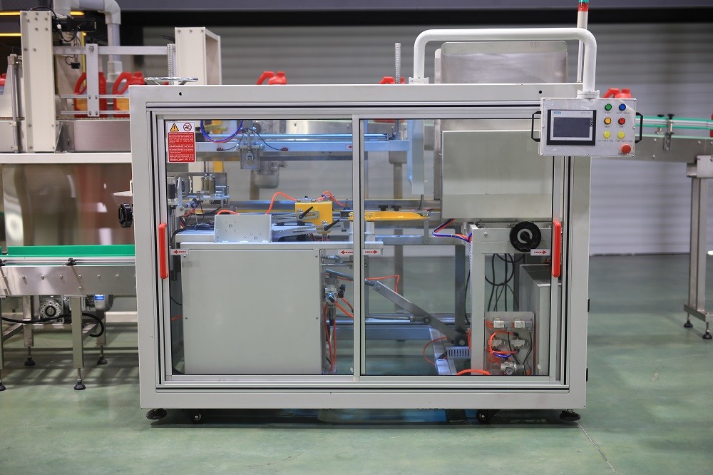 Horizontal Type Chemical Packaging Machine Tap Bottom Sealing Carton Opening Machine