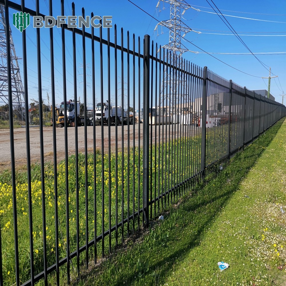 Wholesale 6Ftx8Ft Garden Black Metal Fences Anti Rust Galvanized Steel Fence Prices
