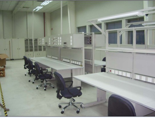 Grey Metal 10e6 Ohms Electronic Workstation ESD Workbench