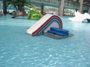 Wholesale Rainbow Bridge Kids Water Slide Fiberglass Commercial Interactive Water Toy from china suppliers