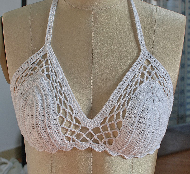 new summer style hand-knitted women swimsuit fashion underwear ladies hollow out crochet sexy bikini set beach wear