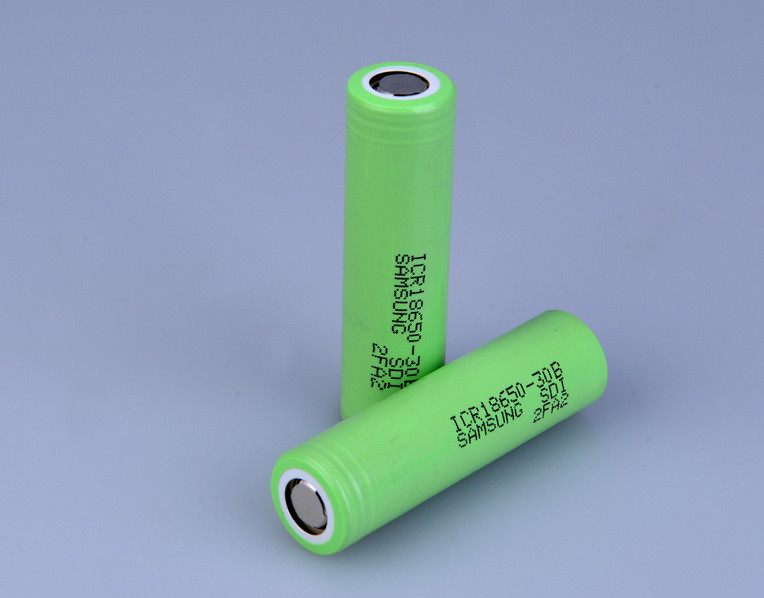Ultra High Power Brand ICR18650-30B Li-ion Battery Cells 3.6V 3000mAh for Electronic Toys、E-cigarettes、Balance car