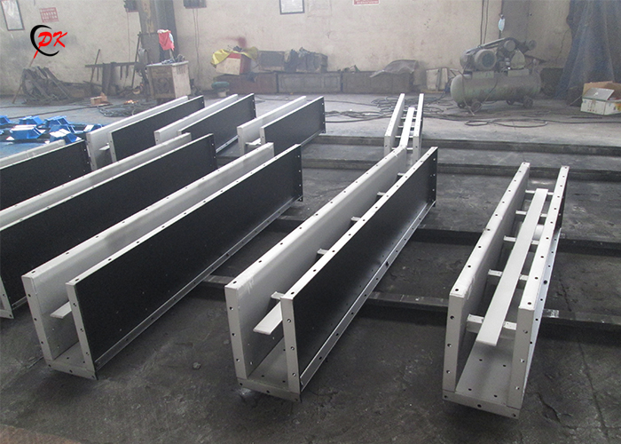 Limestone Powder Scraper Chain Conveyor , Talcum Powder Drag Chain Conveyor