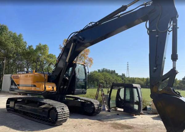 Hyundai 220-9s Used Hydraulic Crawler Excavator 20T Secondhand Earth Moving