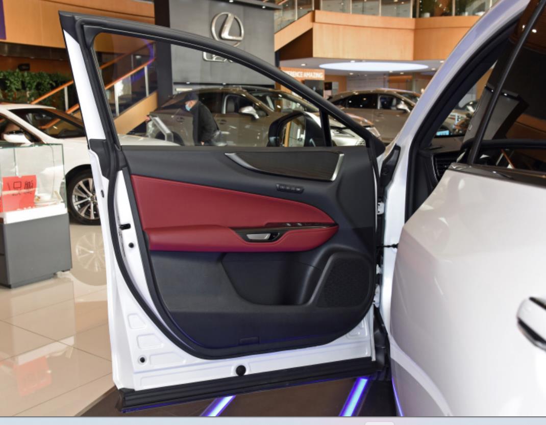 Electric Patrol Car 4 Seats or 5 Seats Lex us NX 2022 new design 400h+