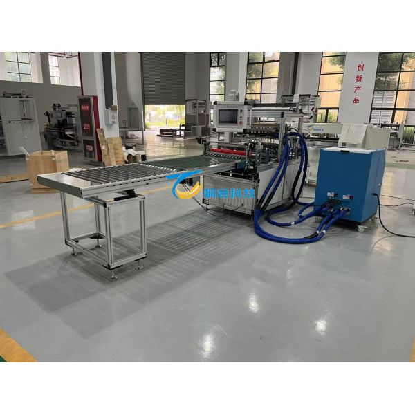 Touch Screen Filter Manufacturing Machines 1000ml/min Pleating And Gluing Machine Automatic