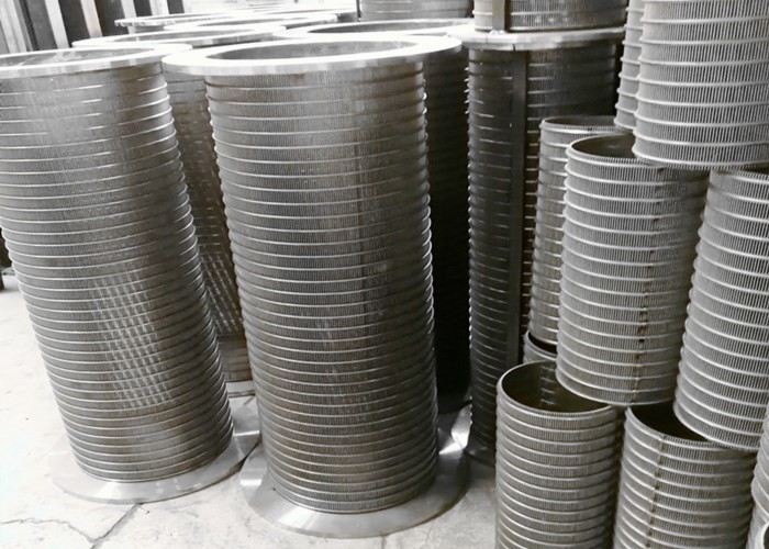 100um 600mm Length Wedge Wire Screen Filter , V Wire Screen Filter Cylinder