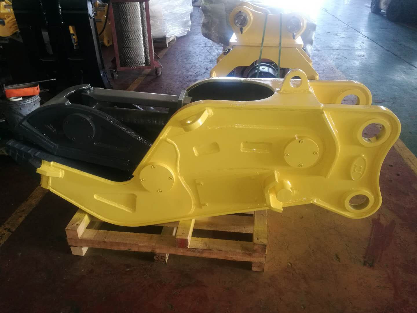 NM400 Hydraulic Concrete Pulverizer Excavator Rotating Concrete Crusher