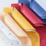 20PCS Love hearts printing waterproof paper wrapping flowers Flower Wrapping