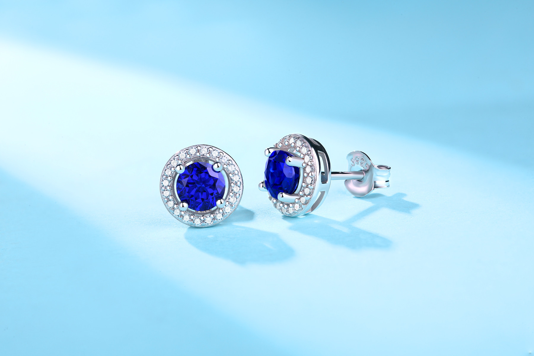 Blue 925 Sterling Silver Zircon Round Gemstone Stud Earrings For Gift Giving