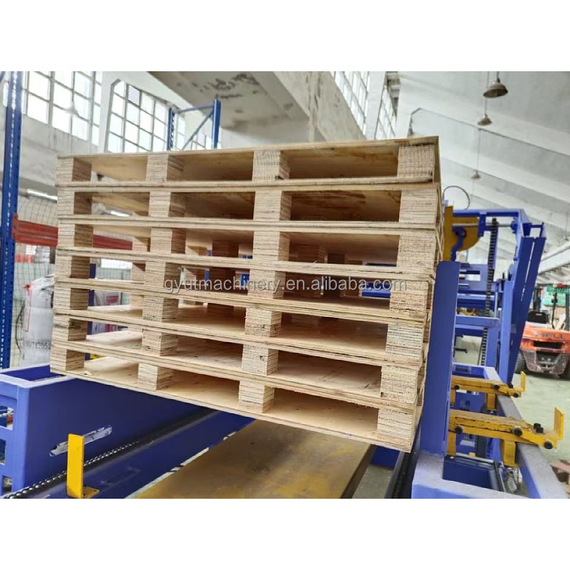 Automatic Sawdust Block Pallet Nailing Machine for Wooden Pallets Manufacturing Line