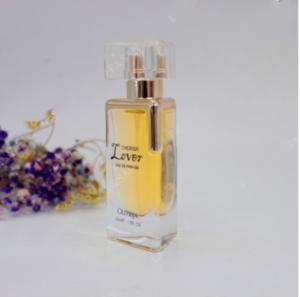 Wholesale Fashion Triangle Shape Transparent Hot Sale Perfume Bottle from china suppliers