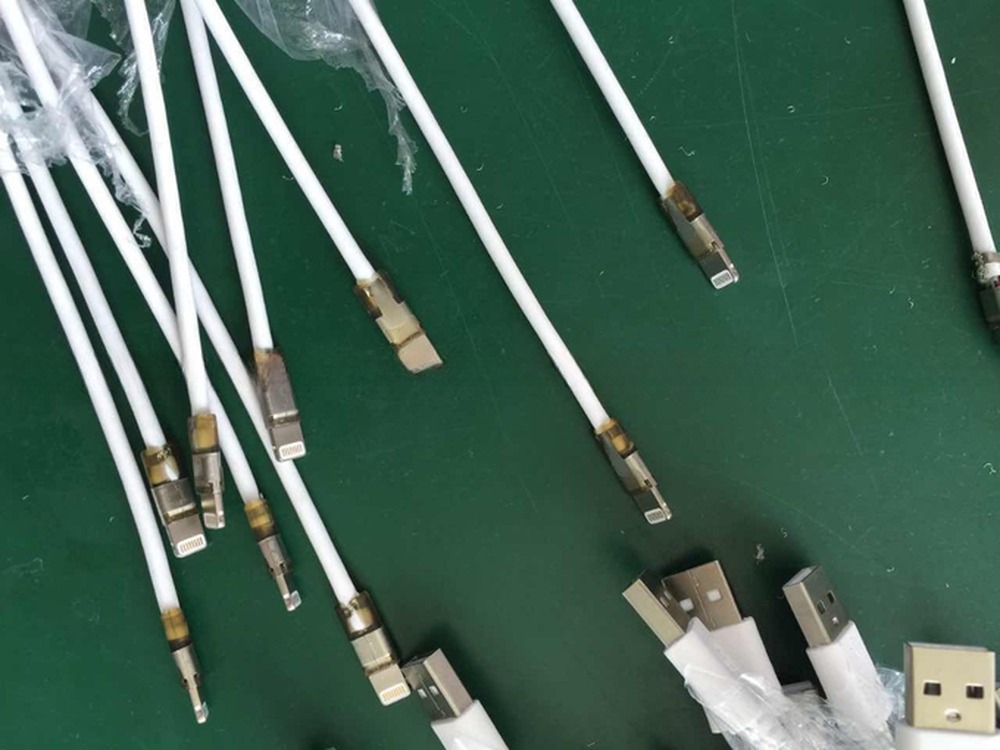 8mm Screw Diameter Low Pressure Hot Glue Injection Molding Machine JTT-100 DR For PCB