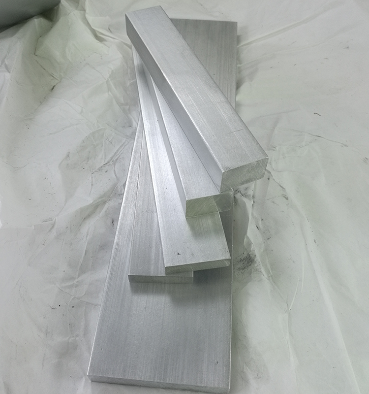 ASTM AISI Round 6063 T6 Aluminum Alloy Bar For Construction