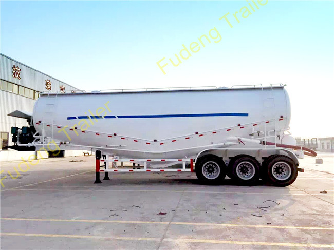 30-60 Cubic Meter Bulk Cement Tanker Trailer 3x13 Ton Axle Steel Q345B End Plate