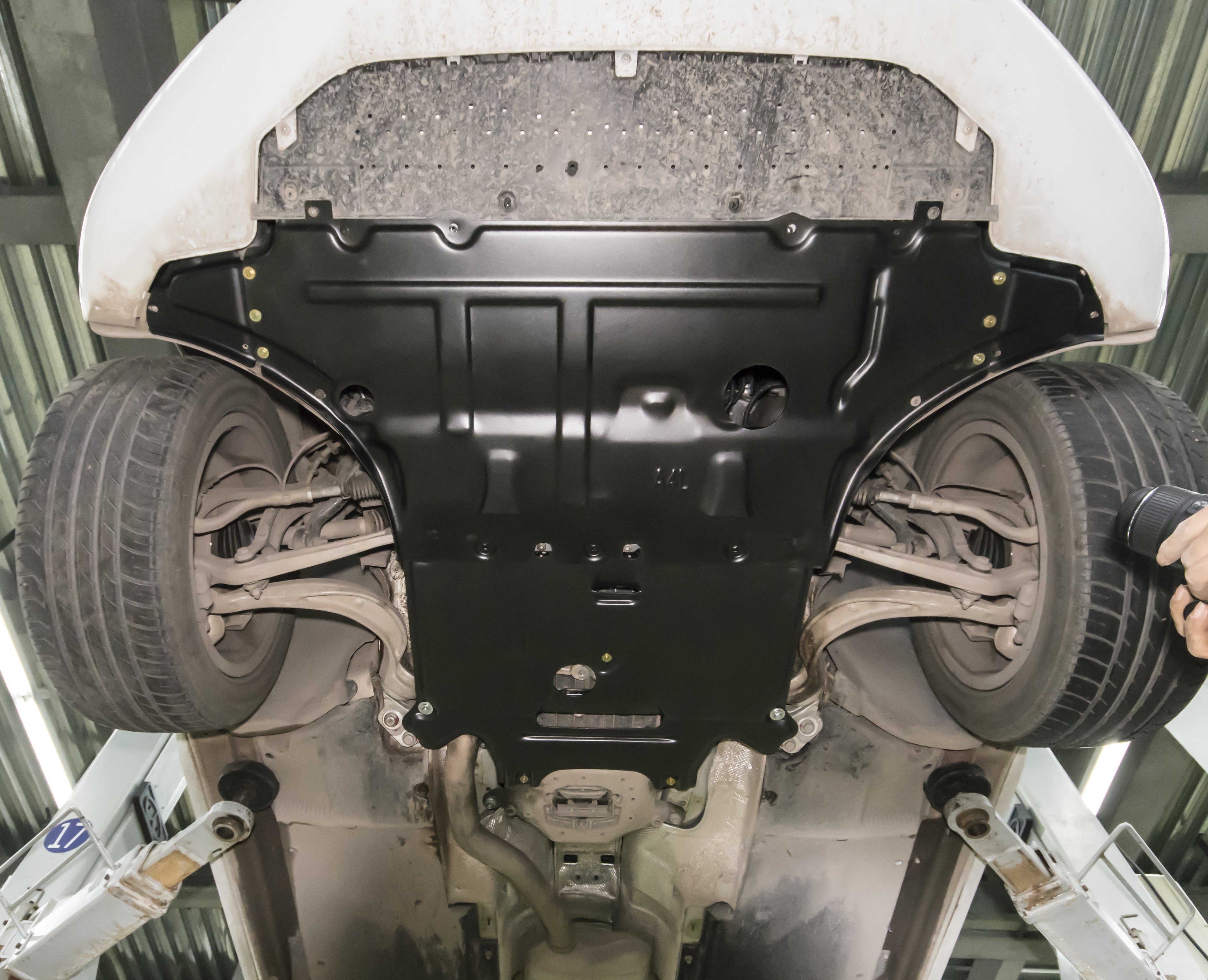 A4L Auto Accessories Engine Guard Plate Transmission Underbody Protection ARMOUR Skid Plates