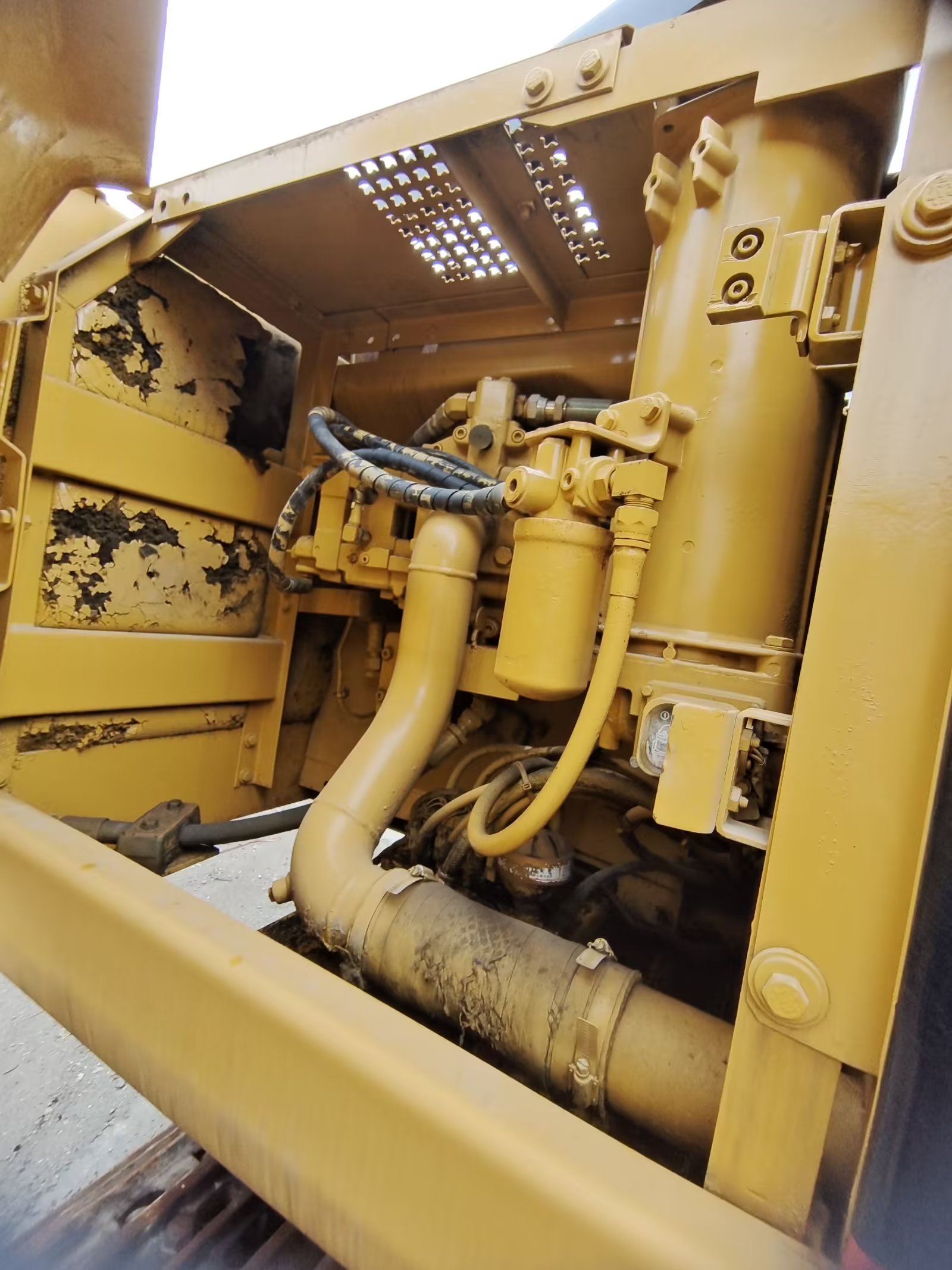 Original Used Caterpillar 325BL Excavator 0.75m3 Bucket Capacity Hydraulic Crawler