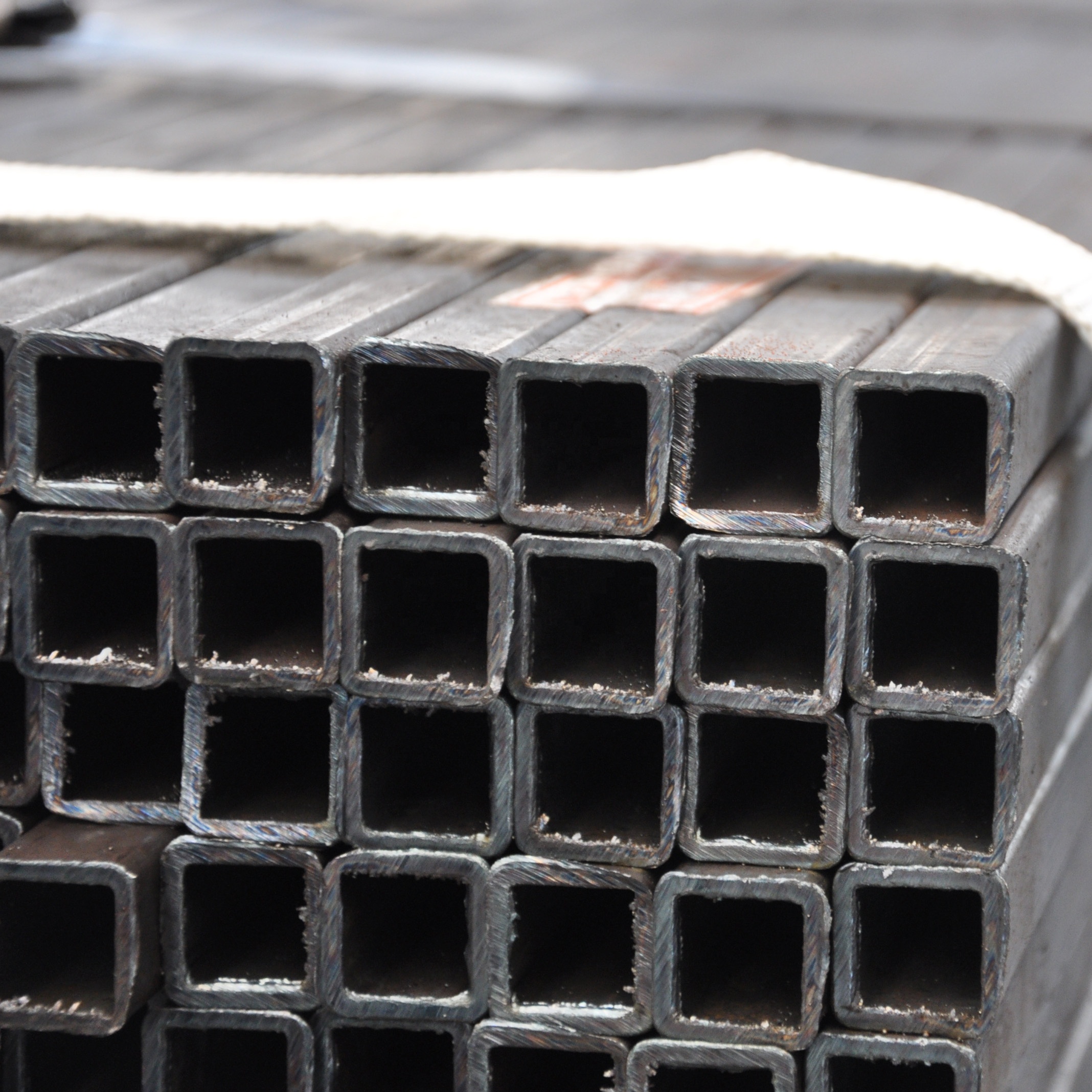 6M 2 X 3 Galvanized Square Tube Q215 Erw Rectangular Hollow Section