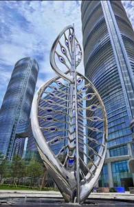 Wholesale 5.5 Meter Height SS316L Large Metal Outdoor Sculptures from china suppliers