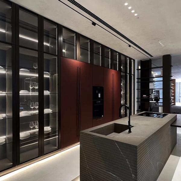Custom Luxury Stainless Steel Kitchen Furniture Cupboards & Solid Wood Kitchen