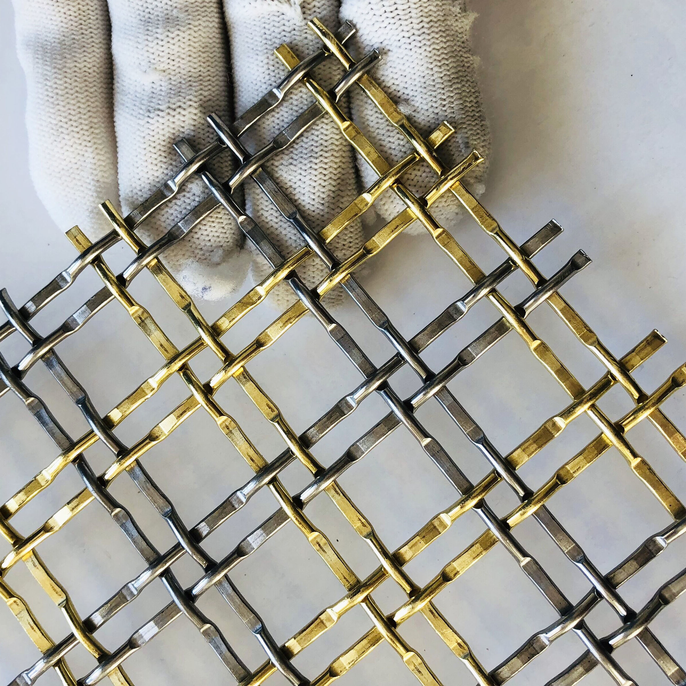 3.15mm Warp Diameter Decorative Wire Grilles High Strength Crimped For Cabinets