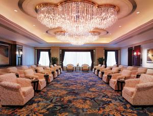 Wholesale Fabric Lounge Chair Contemporary Lobby Furniture With Coffee Table from china suppliers