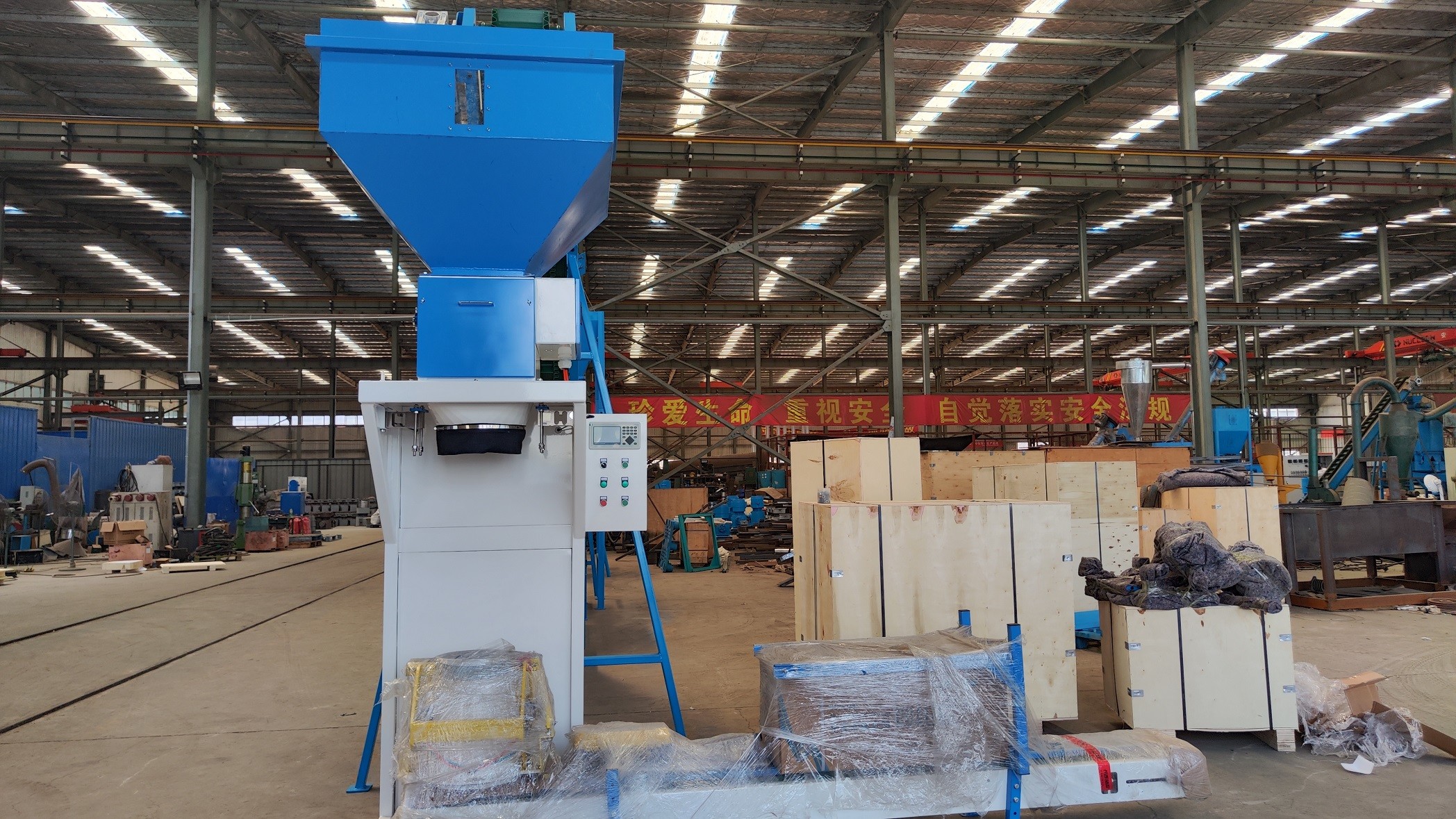 1 year warranty 200-500kg/h feed pellet mill/farm use pelletizer/ chicken feed pellet machine for poultry feed