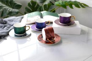 Wholesale Reusable 8oz 240ml Christmas Fine Porcelain Coffee Mugs from china suppliers