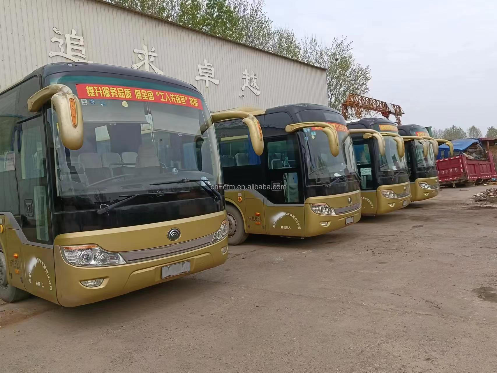 Front/Rear Axle 5000/11000kg Used Youtong Bus Coach Bus in Good Condition 65 Seats