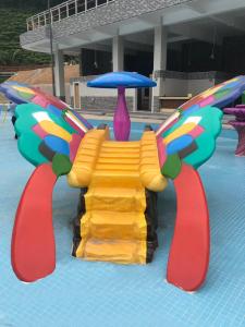 Wholesale Customized Fiberglass Water Park Equipment Butterfly Water Slide from china suppliers