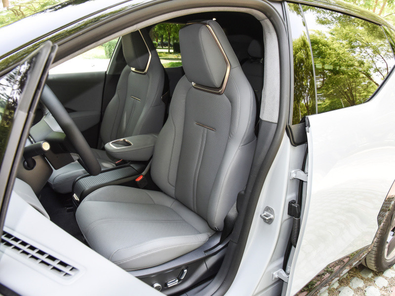 Top EV Cars ZEEKR X 2023 4WD YOU Version 5 Seats Pure electric Compact SUV CLTC pure electric range 512 (km)
