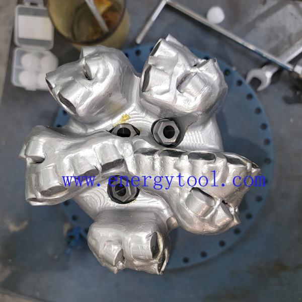 Oilfield PDC Oil Drill Bit 6 Inch 5 Blades With Double Cutter Row Of Diamond