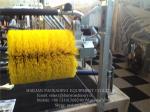 100W Nylon Body Cow Scratching Brush , Yellow Hanging Type Cattle Brush