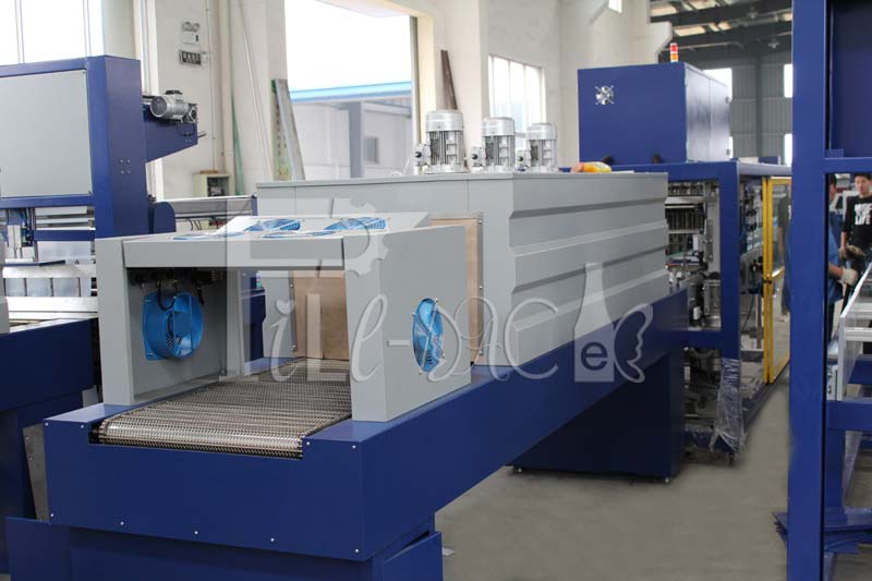 Fully Automatic Linear Shrink Wrapper For Plastic Bottle Packing Equipment With Printed Films