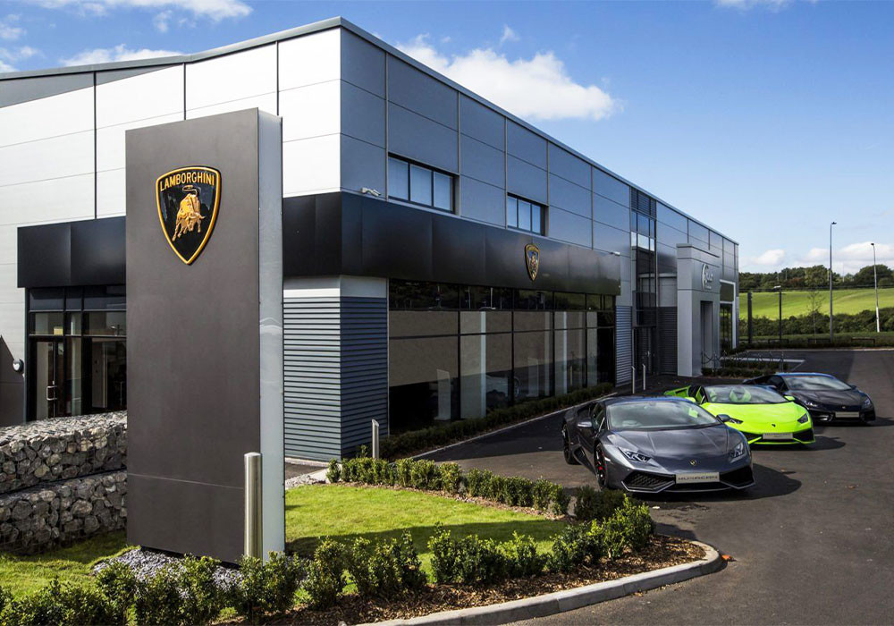 Q355b Prefab Commercial Retail Buildings Steel Structure Automobile Exhibition Hall Sales Hall